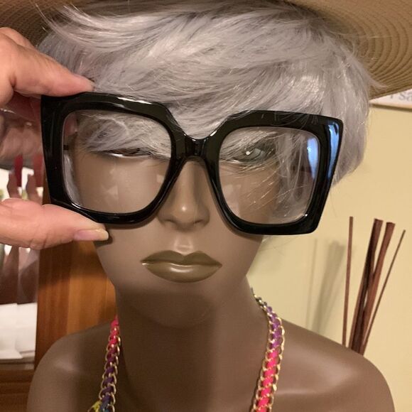 Oversized blue light glasses.  See all photos - Picture 3 of 10